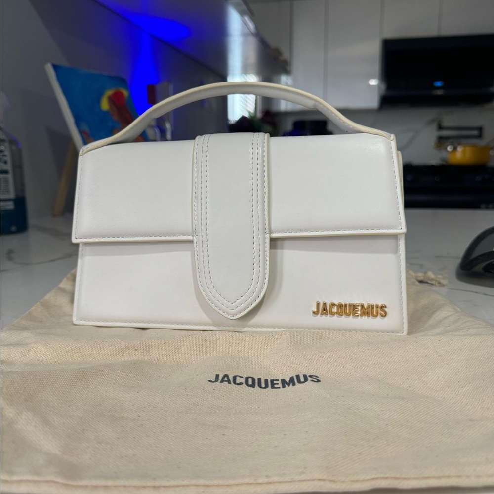 Beautiful white Le grand bambino bag